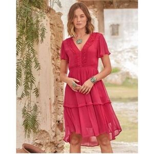 Sundance Fuchsia Tiered V-Neck Short Sleeve Dress